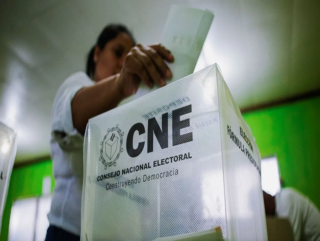 Elección de nuevas autoridades del CNE y TJE sería hasta enero de 2027