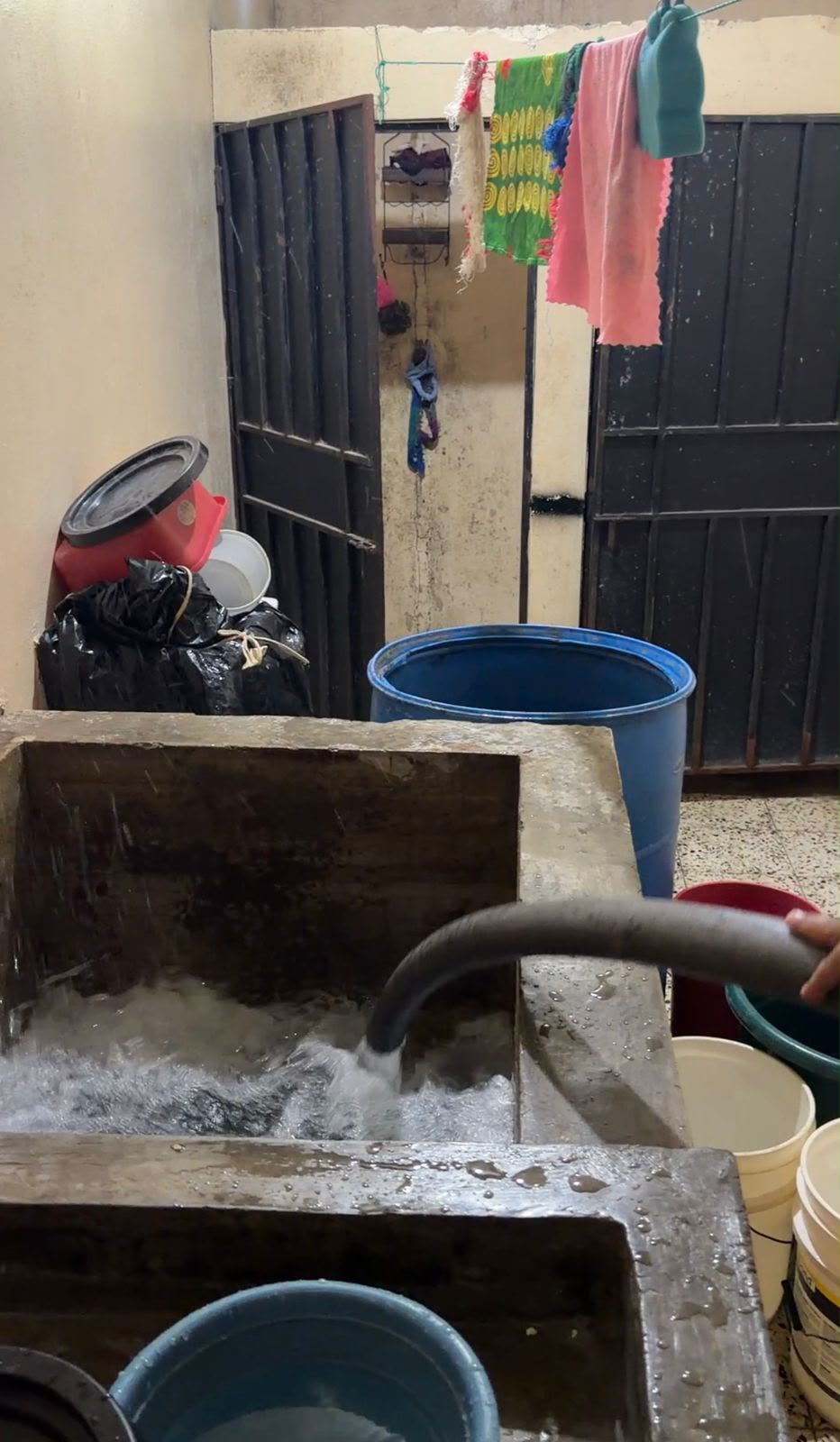 Más cisternas y nuevos pozos para enfrentar escasez de agua en la capital