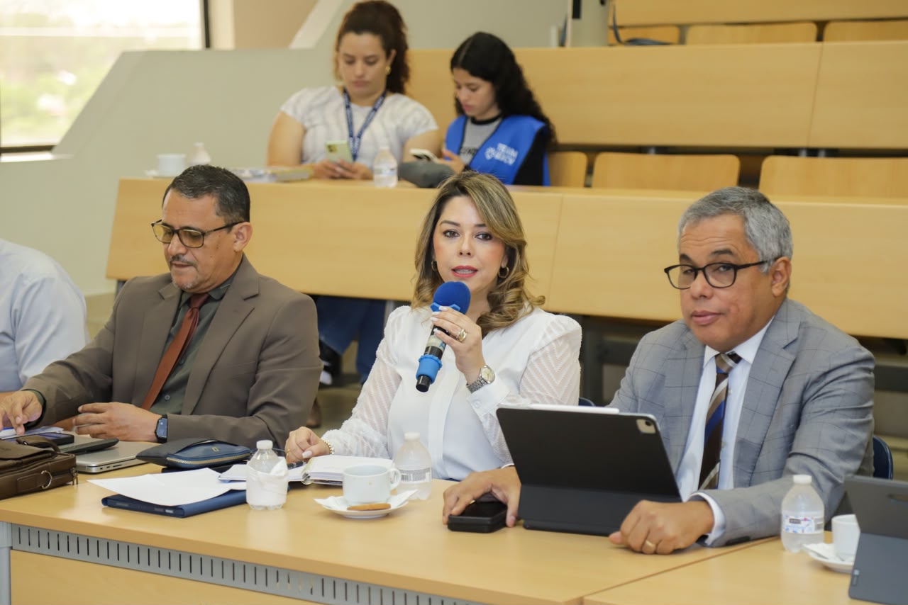 Gobierno y universidades privadas impulsan alianza educativa en Honduras