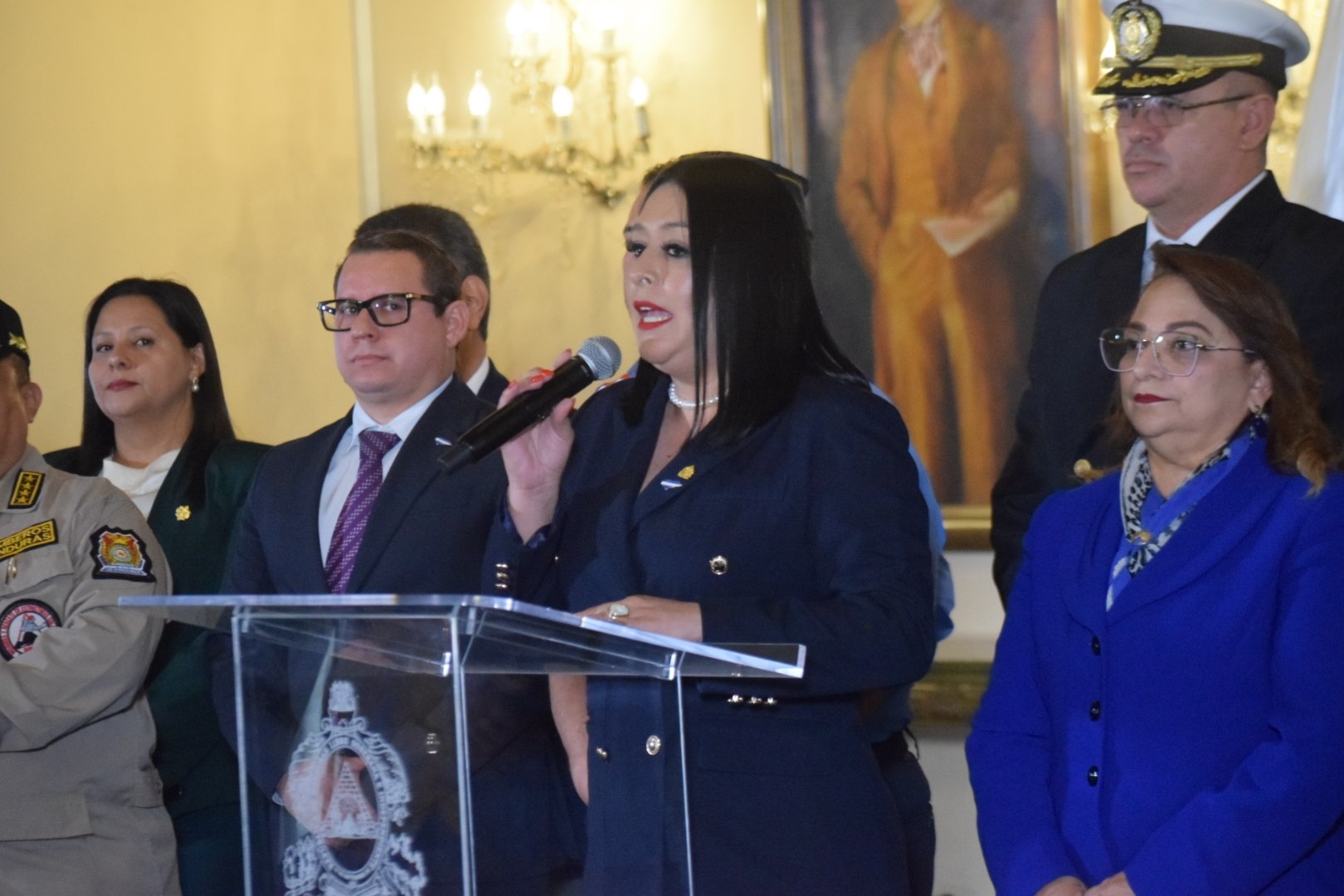 5094091617383156963.jpg