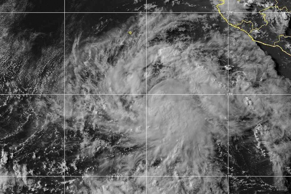Tormenta tropical Élida se fortalece en el Pacífico y podría convertirse en huracán