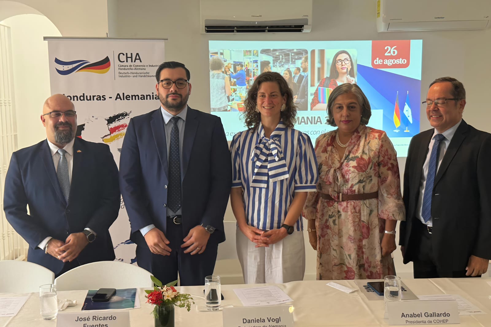 La alianza entre el CNI y la Cámara Hondureño-Alemana busca transformar el potencial comercial de ambas naciones en proyectos de mayor valor agregado.