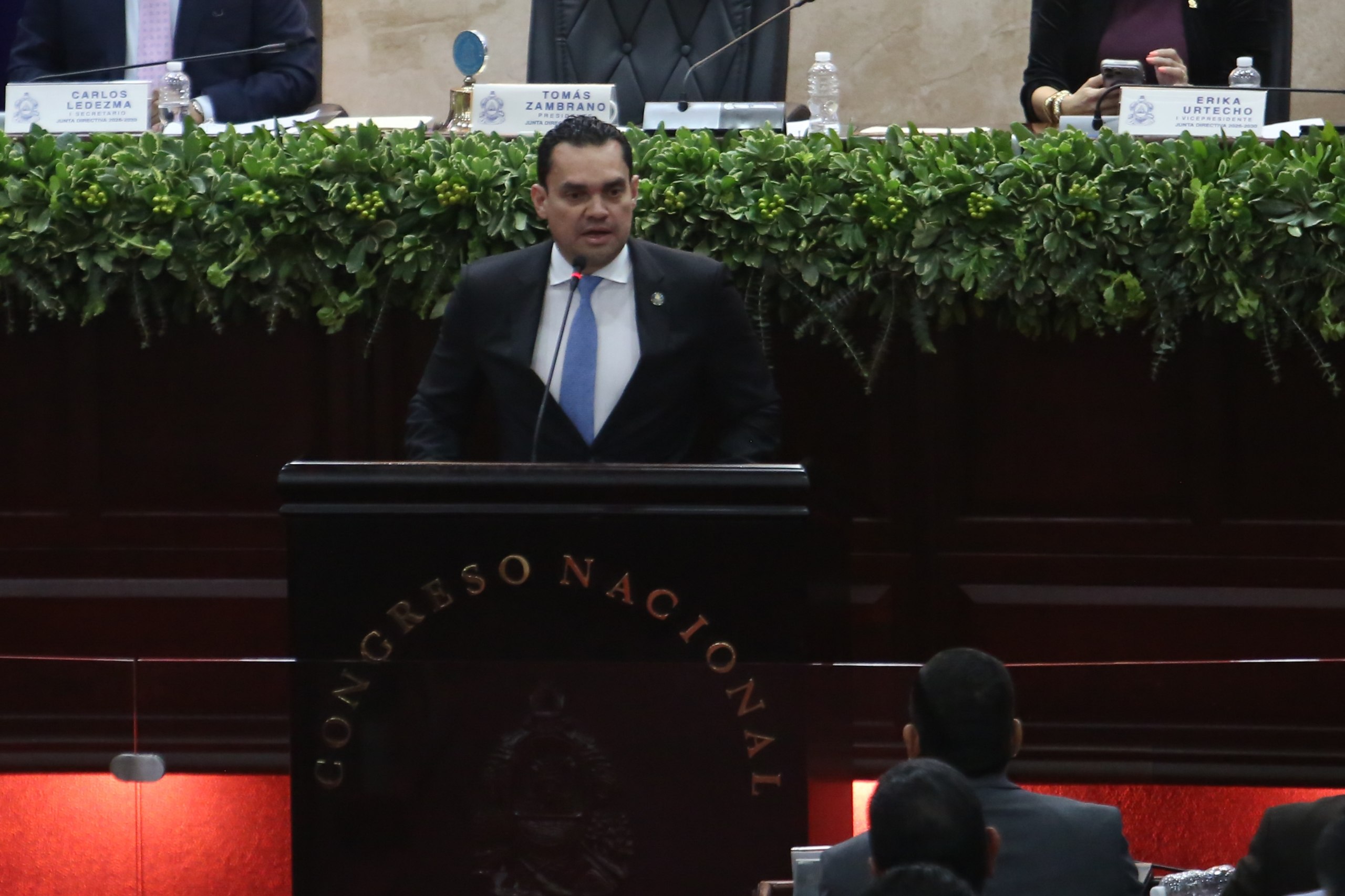 l Congreso Nacional aprobó por unanimidad una moción para fortalecer las investigaciones sobre la promoción clandestina de abortos mediante redes sociales.