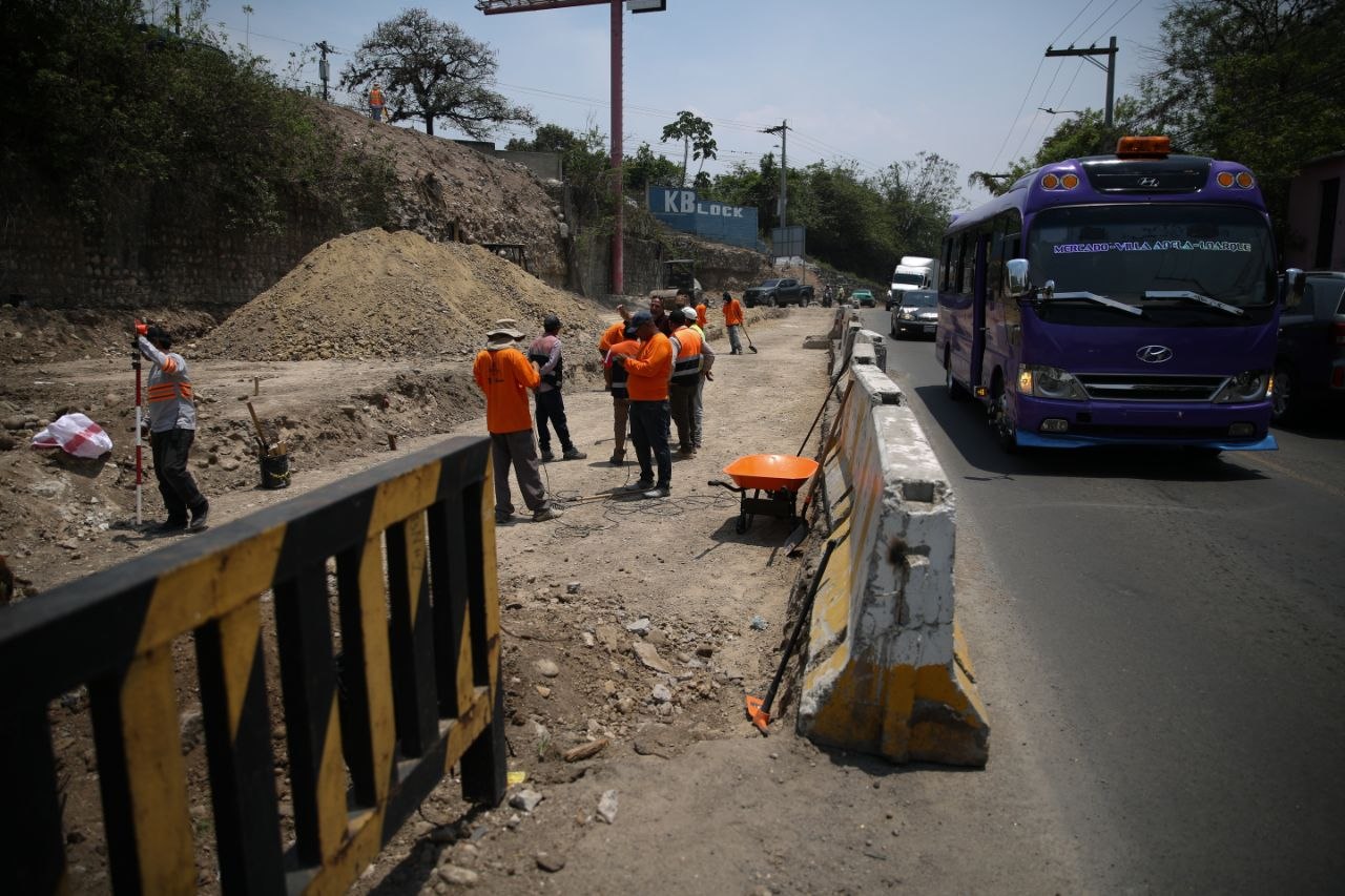 El tráfico vehicular en la salida al sur de la capital se reduciría con el nuevo puente.