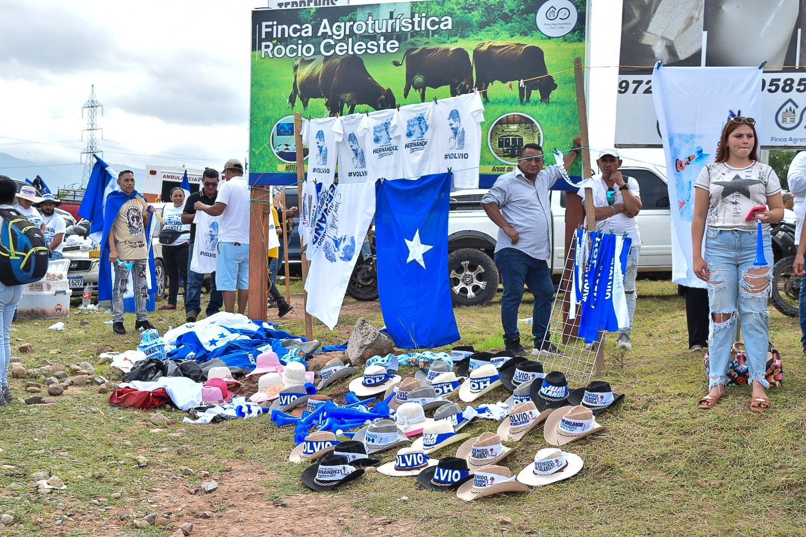Regreso JOH a Honduras.jpg