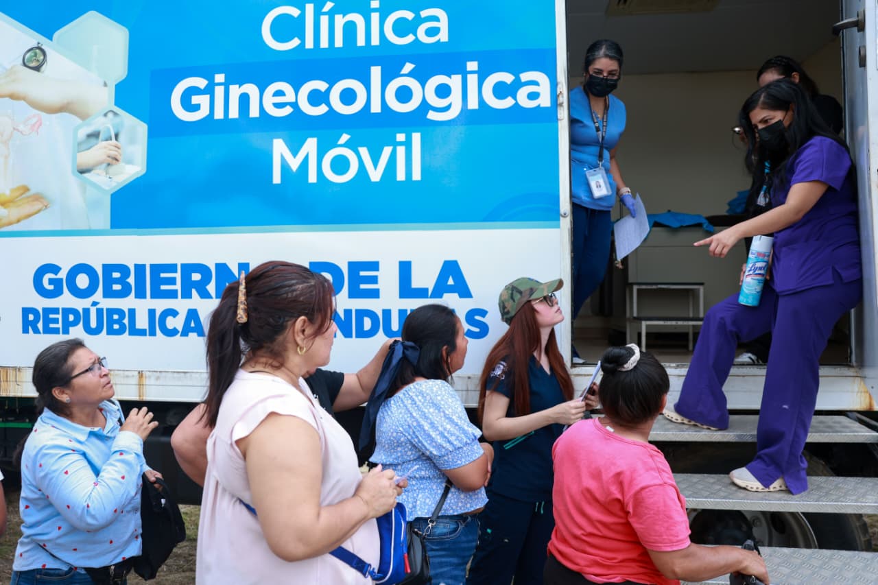 Las mujeres también recibieron atencion ginecológica.