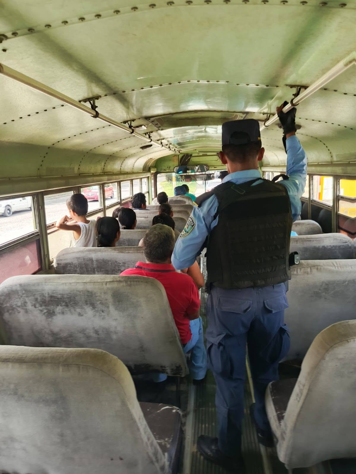 Policía Nacional e IHTT coordinan acciones para depurar el sector transporte y fortalecer los controles administrativos.