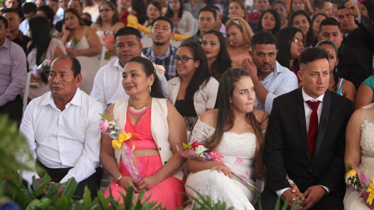 Fecha y requisitos para contraer matrimonio en las bodas gratis de la AMDC