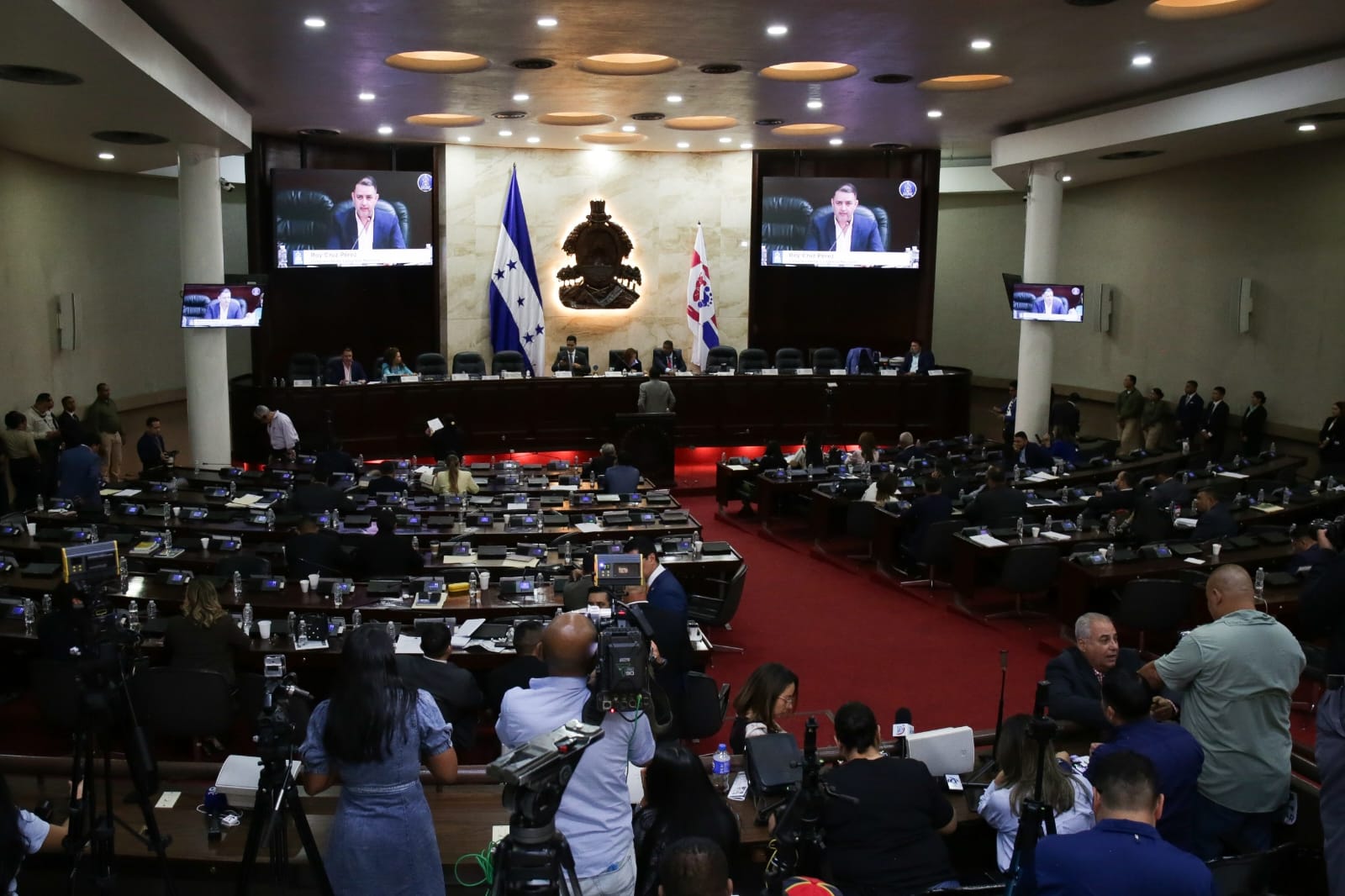 Honduras comparece ante la CIDH para defender la legalidad de los juicios políticos y el respeto al debido proceso.