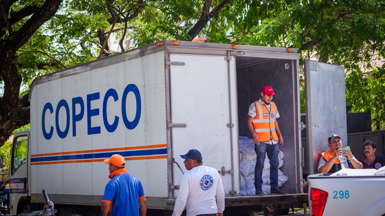 Gobierno de Asfura brinda atención a familias afectadas por la sequía