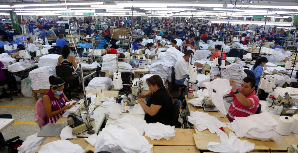 Más de 1,600 nuevos empleos dinamizarán el sector maquilador en Honduras