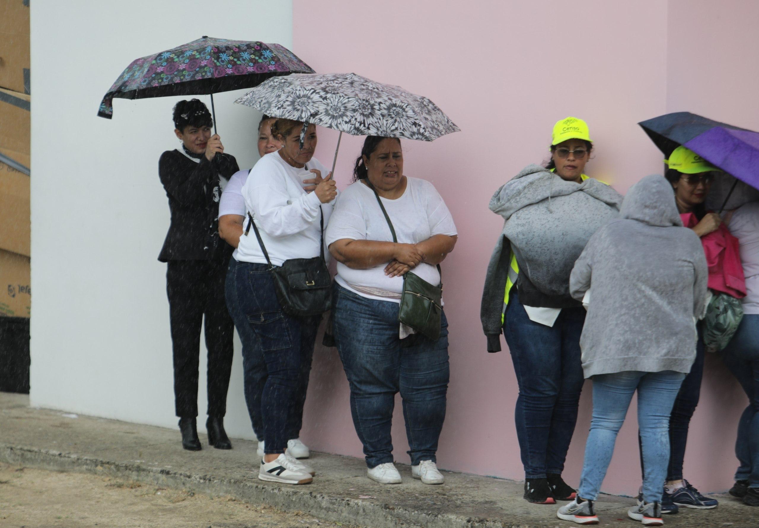 La mayor parte de los departamentos presenciarán lluvias débiles.