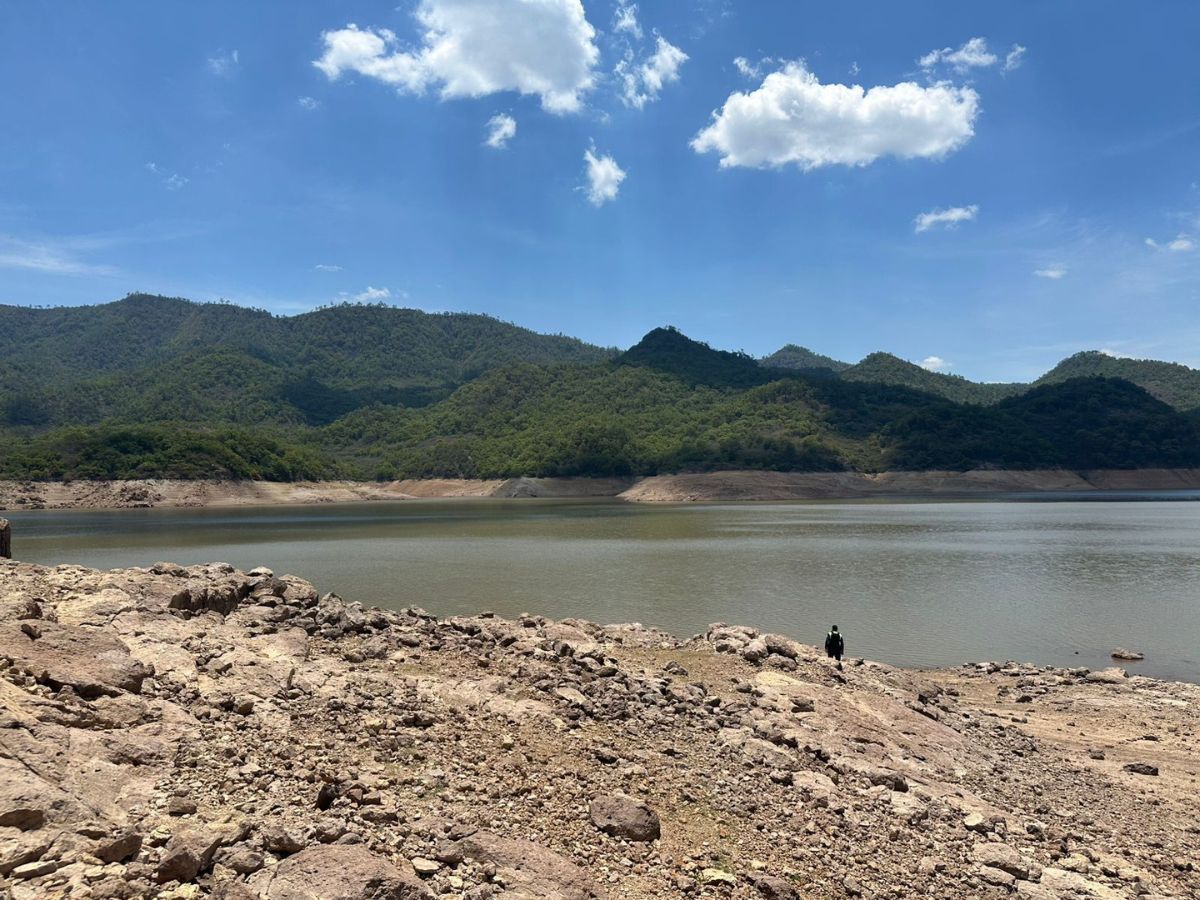 ¡Siguen-bajando-Asi-se-encuentra-el-nivel-del-agua-en-Los-Laureles-y-La-Concepcion.jpg