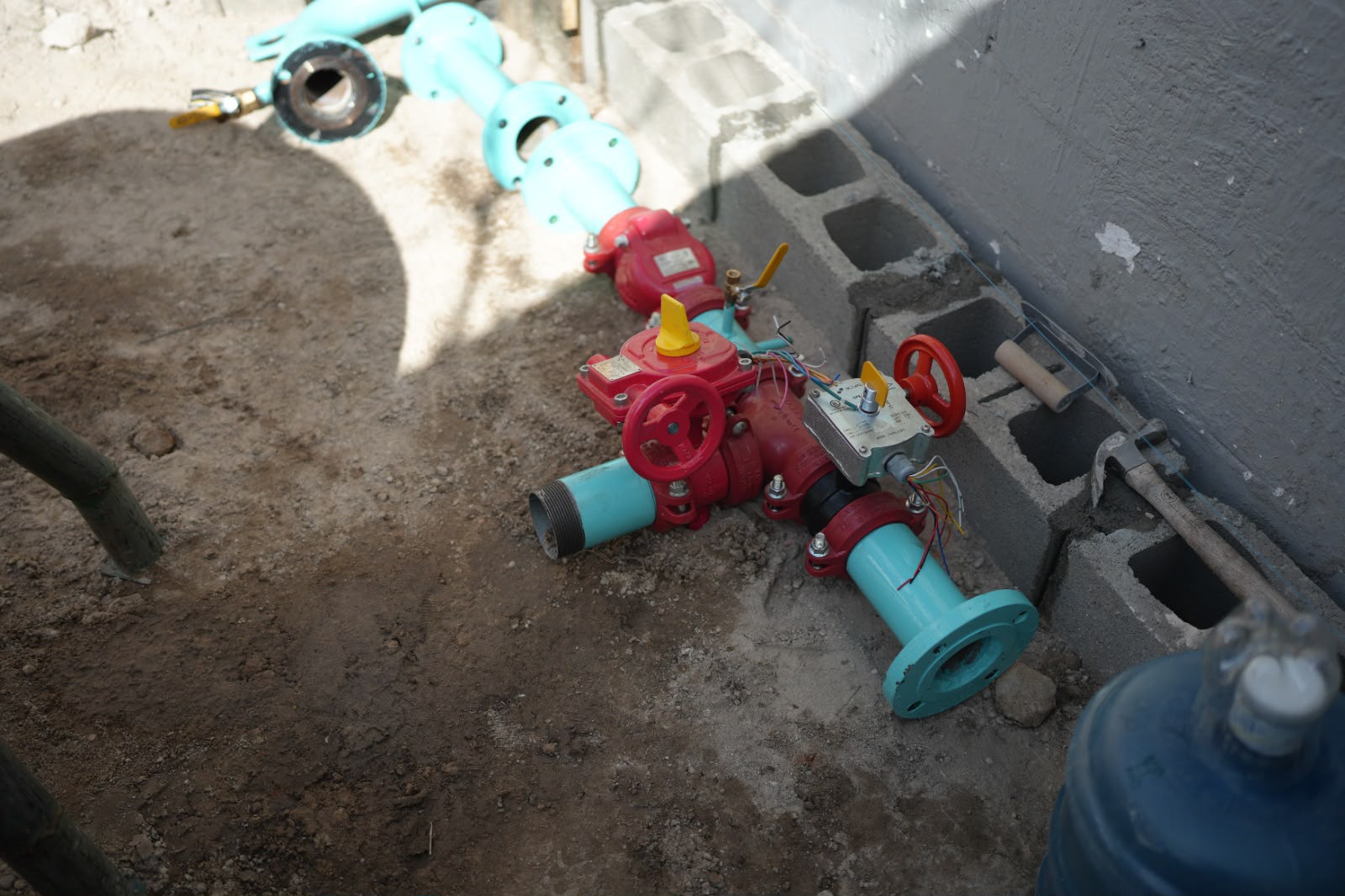 Se repararon y cambiaron bombas, motores, succión y tuberías.