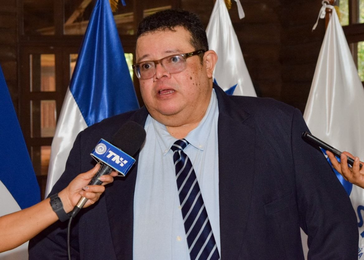 subdirector de Aduanas, Rodolfo Álvarez.