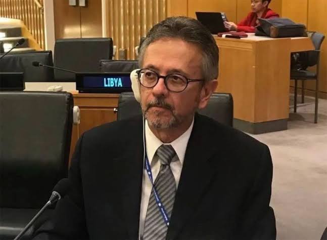 Embajador de Honduras en Washington, Roberto Flores Bermúdez