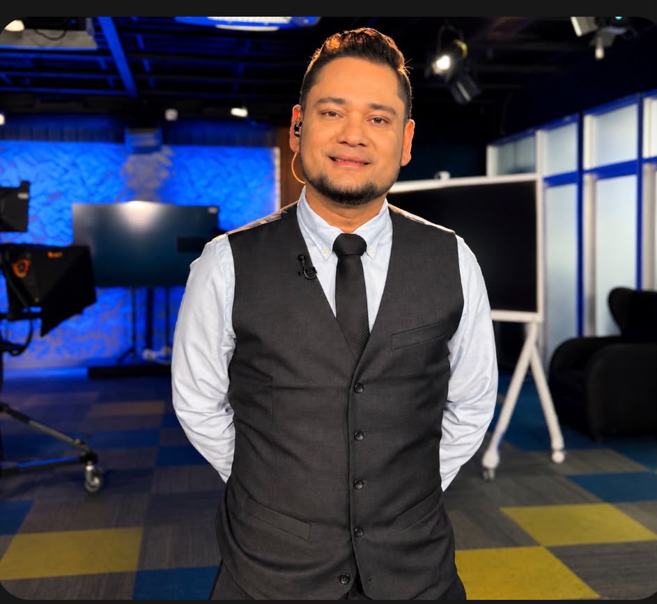Daniel Oquelí, periodista y presentador TNH