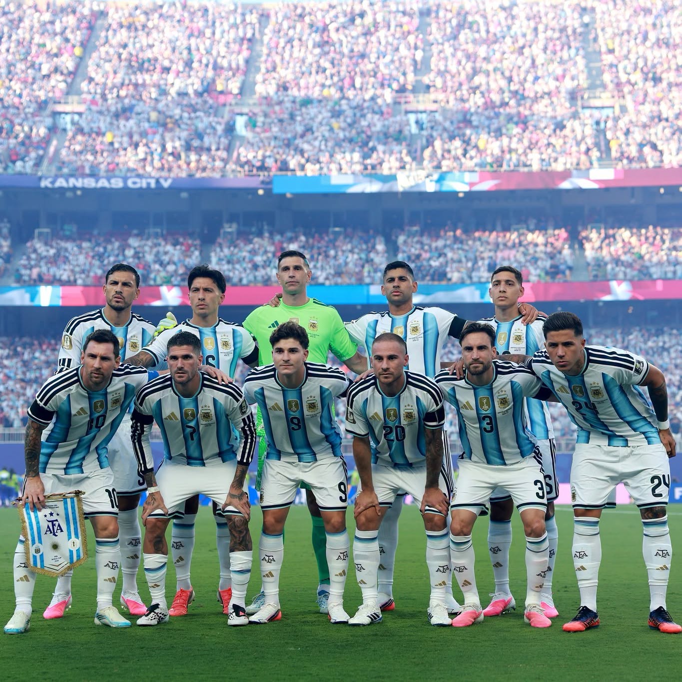 Selección de Argentina con duras multas por violar el código disciplinario de la FIFA.