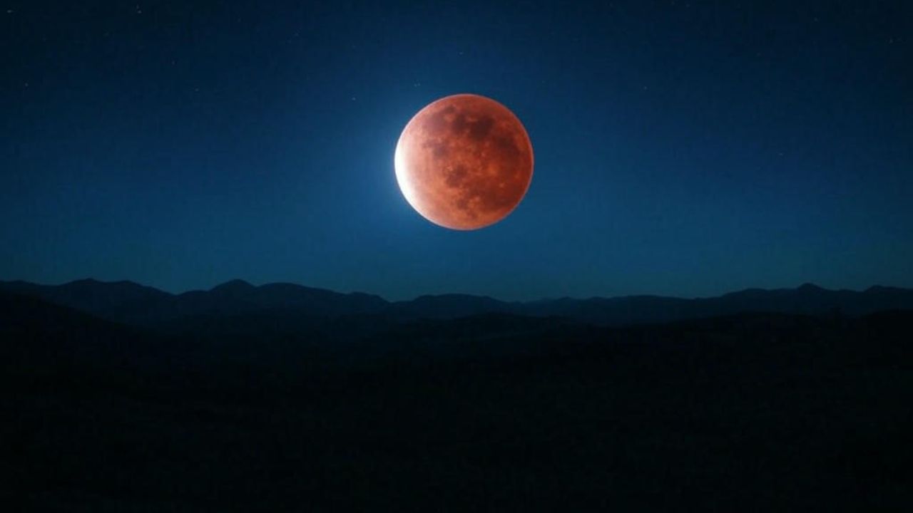 El nombre de la "Luna de Sangre" se debe a libros y programas de televisión.