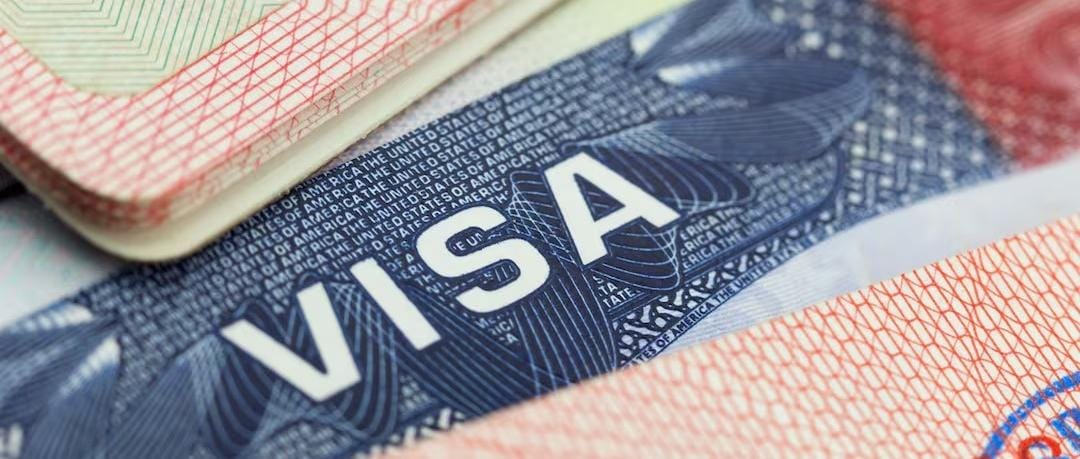 Estados Unidos suspende temporalmente las citas de visas en todo el mundo