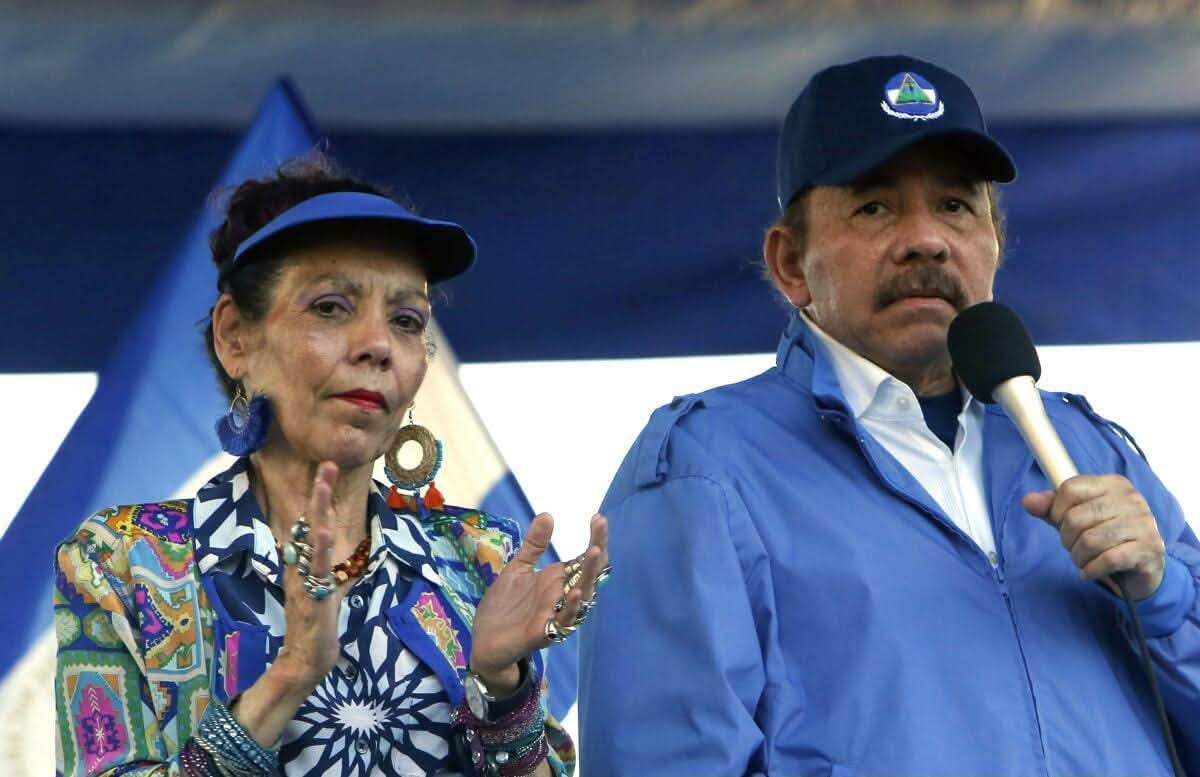Daniel Ortega y Rosario Murillo.