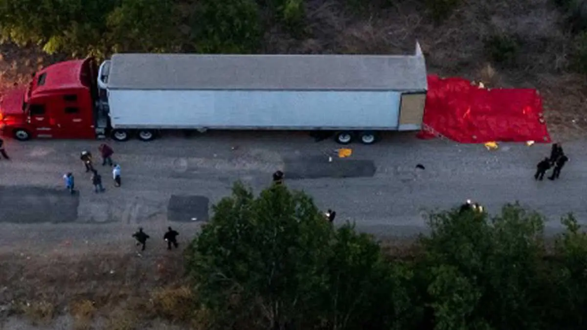 migrantes-en-trailer_1895114_20220701182319.webp