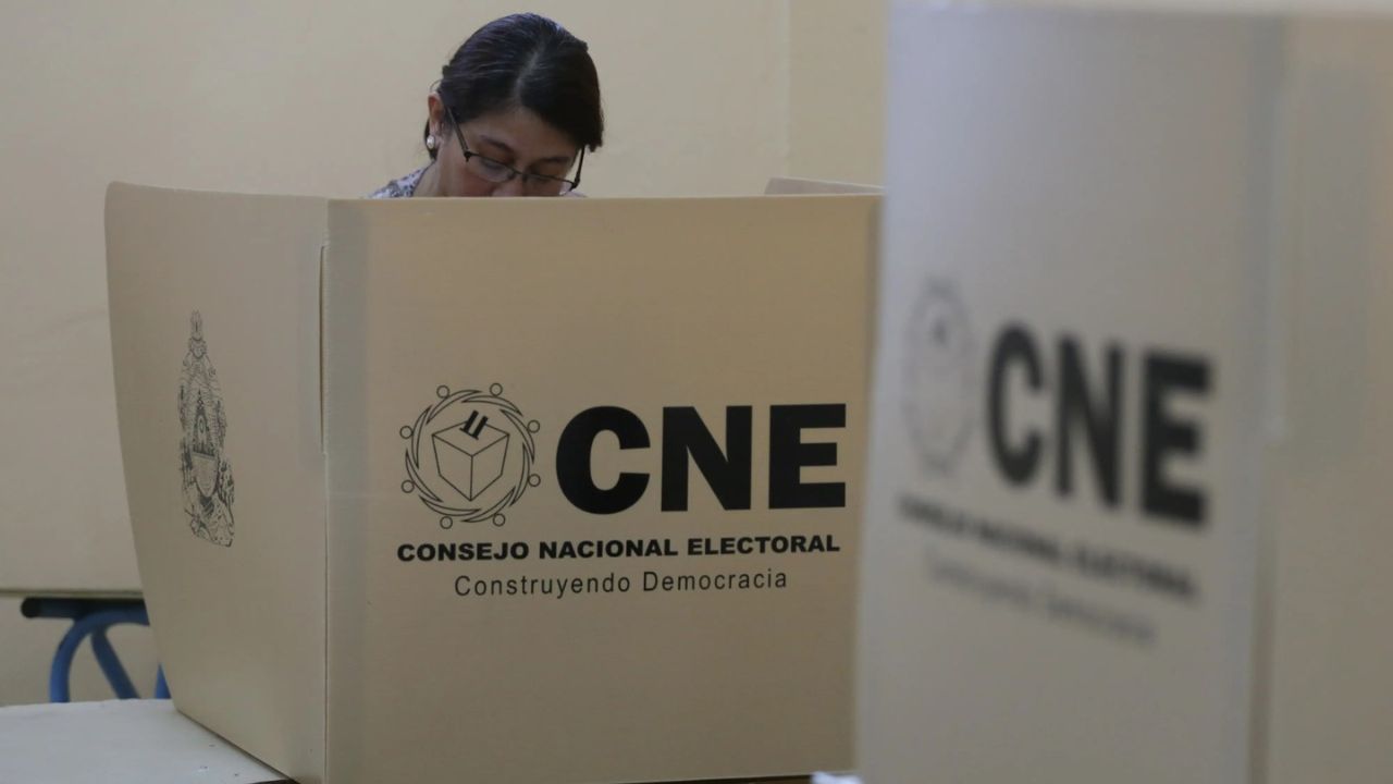 Plantean cambios al sistema electoral para recuperar la confianza ciudadana