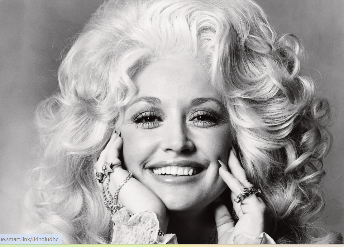 Parton en octubre de 1977.