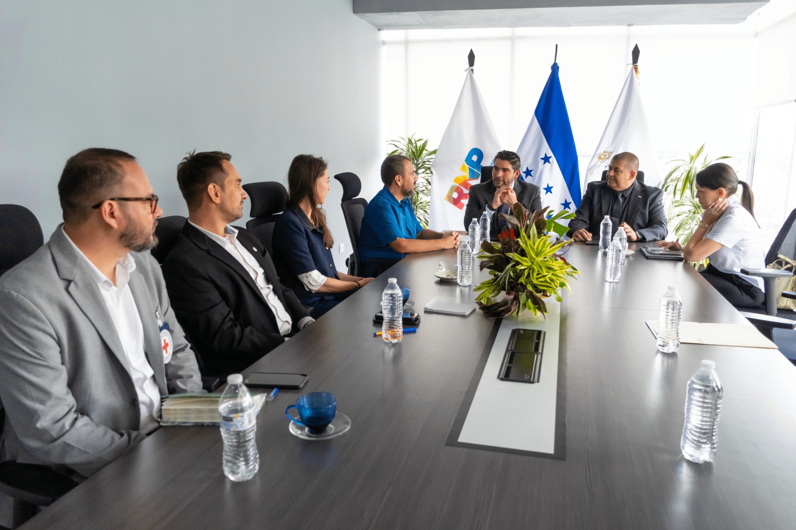 El encuentro contó con diferentes representantes.