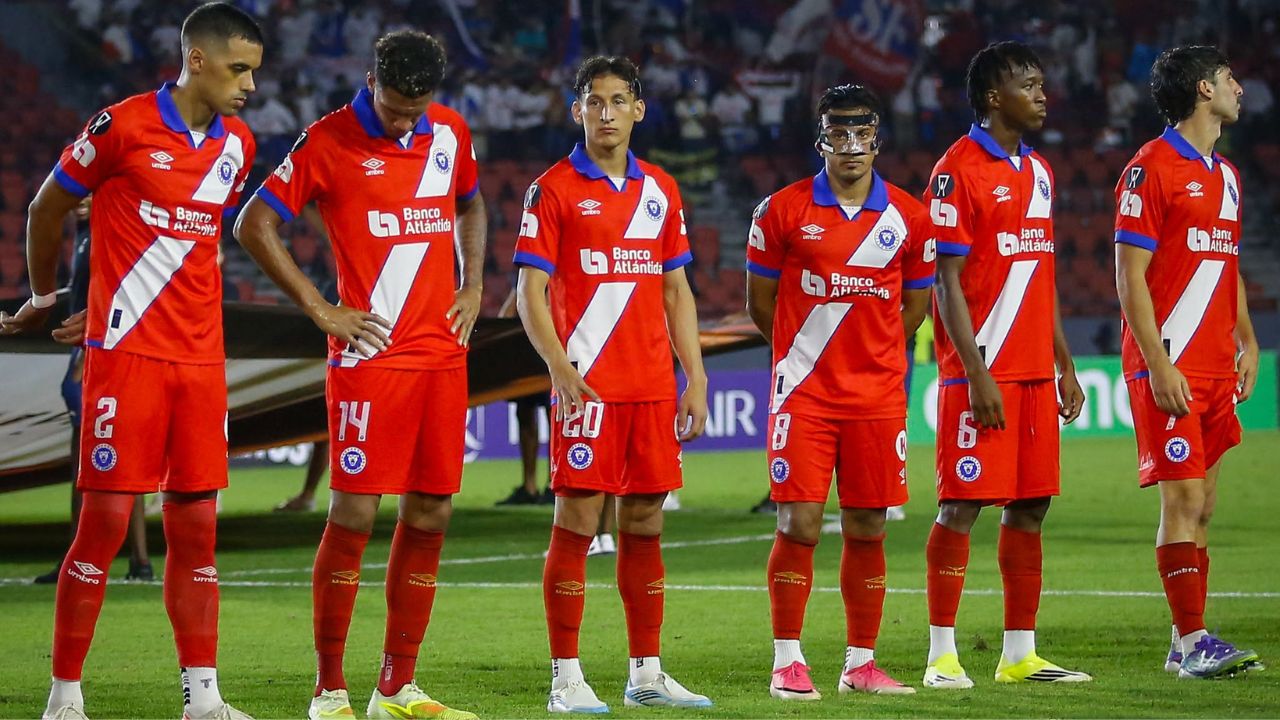 Olimpia derroto 0-3 a L.A. Firpo.