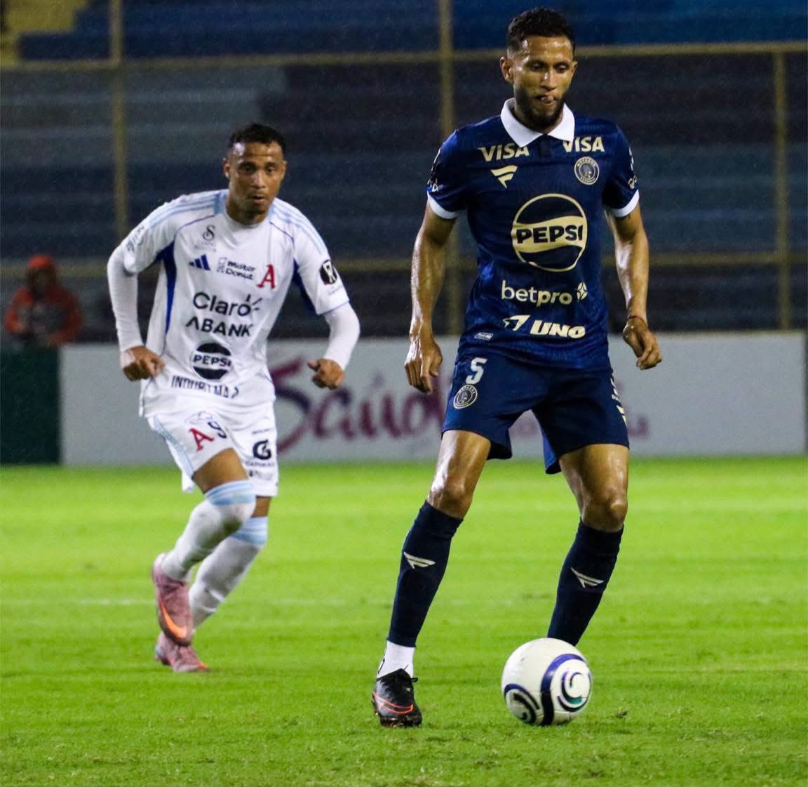 El motagua empata 0-0 con el Alianza