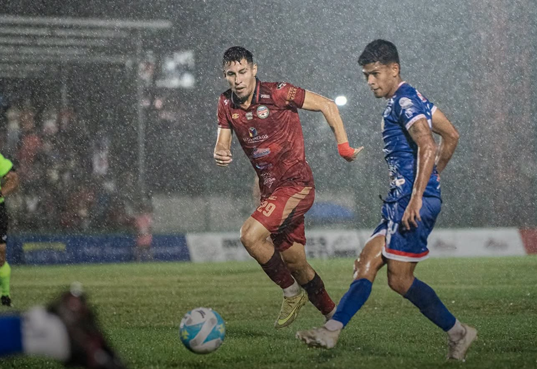 Choloma se impuso a Estrella Roja por 2-0.