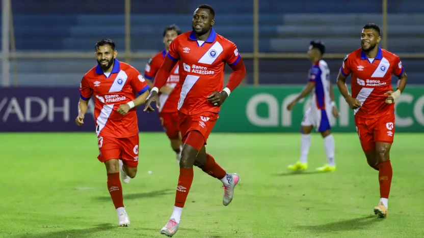 Olimpia recibe al Atlético Independiente en el cierre de la jornada ocho.