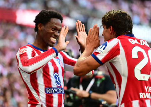 Atlético gana el Derby