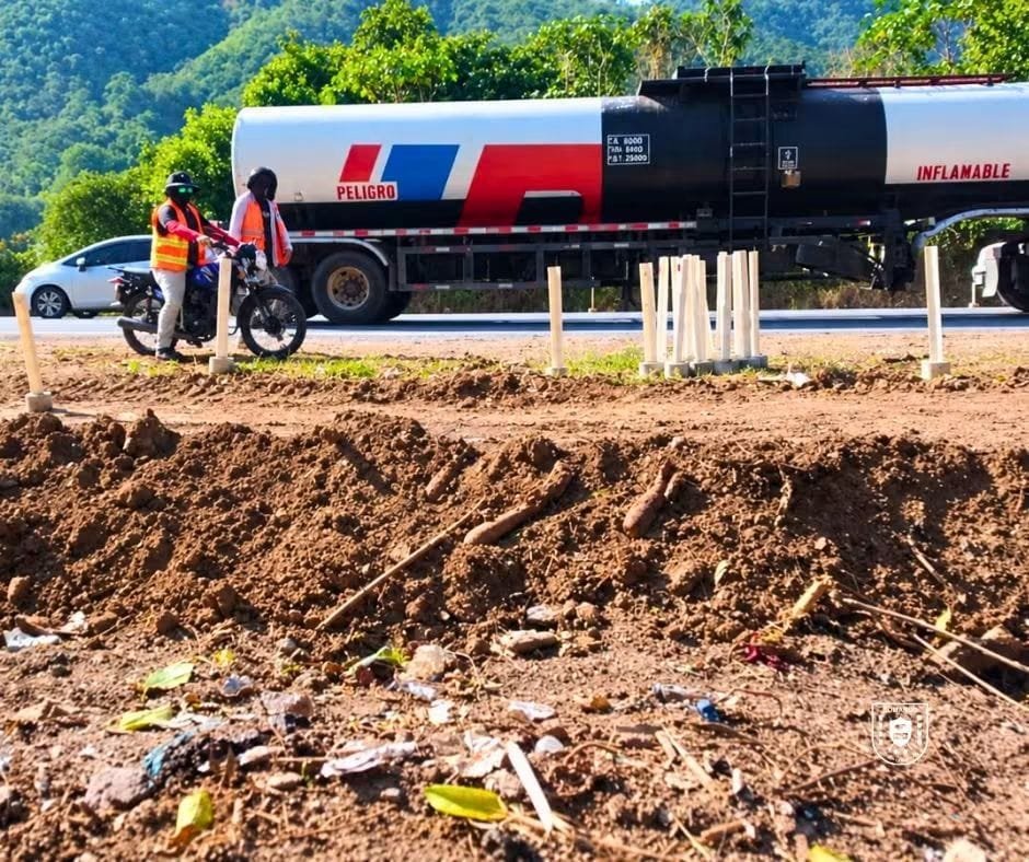 Los equipos militares establecieron las medidas de seguridad correspondientes antes de realizar la destrucción de los artefactos.