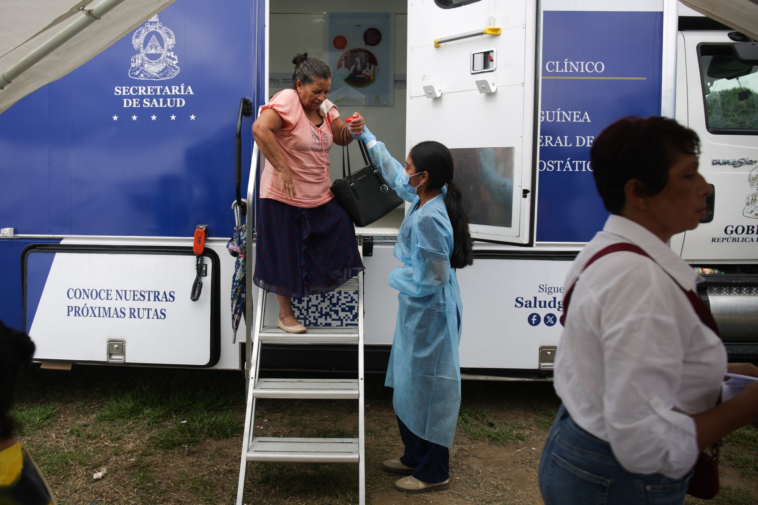 Las unidades médicas llegaron a El Porvenir, Atlántida.