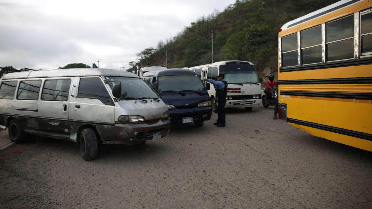 Sector transporte descarta paro este lunes ante rumores de protestas
