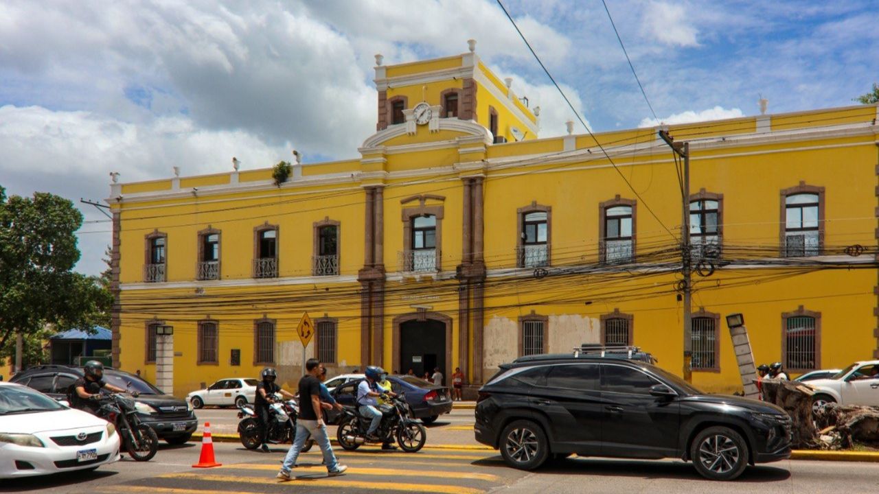 Proponen invertir L6.7 millones para remodelar el Hospital San Felipe
