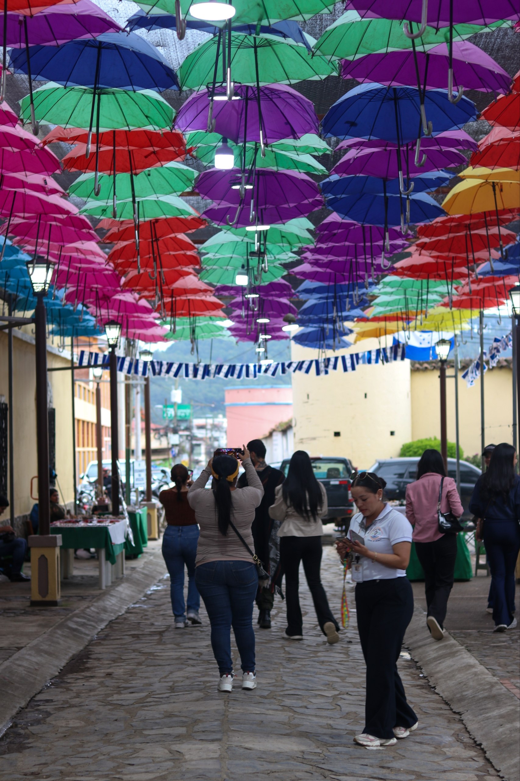 La movilización de turistas durante la Semana Morazánica estará acompañada por el operativo de CONAPREM, que contará con más de 33,000 elementos en todo el país