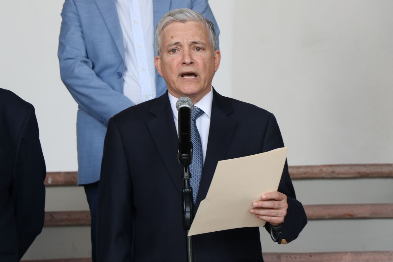 Titular de Energía, Eduardo Oviedo