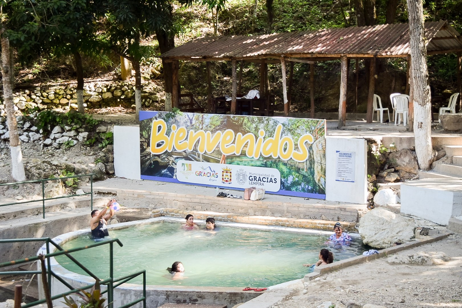 El lugar perfecto para relajarte y aprovechar los beneficios de las aguas calientes.