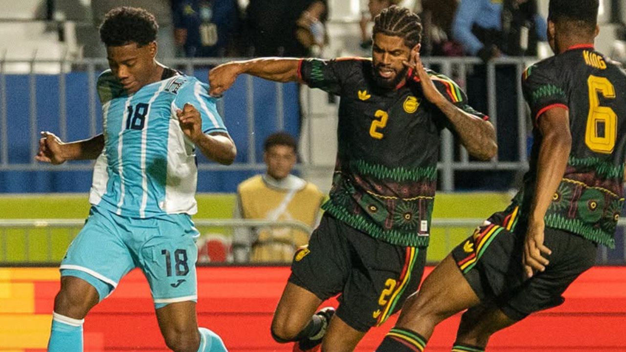 Honduras empato 1-1 con Jamaica.