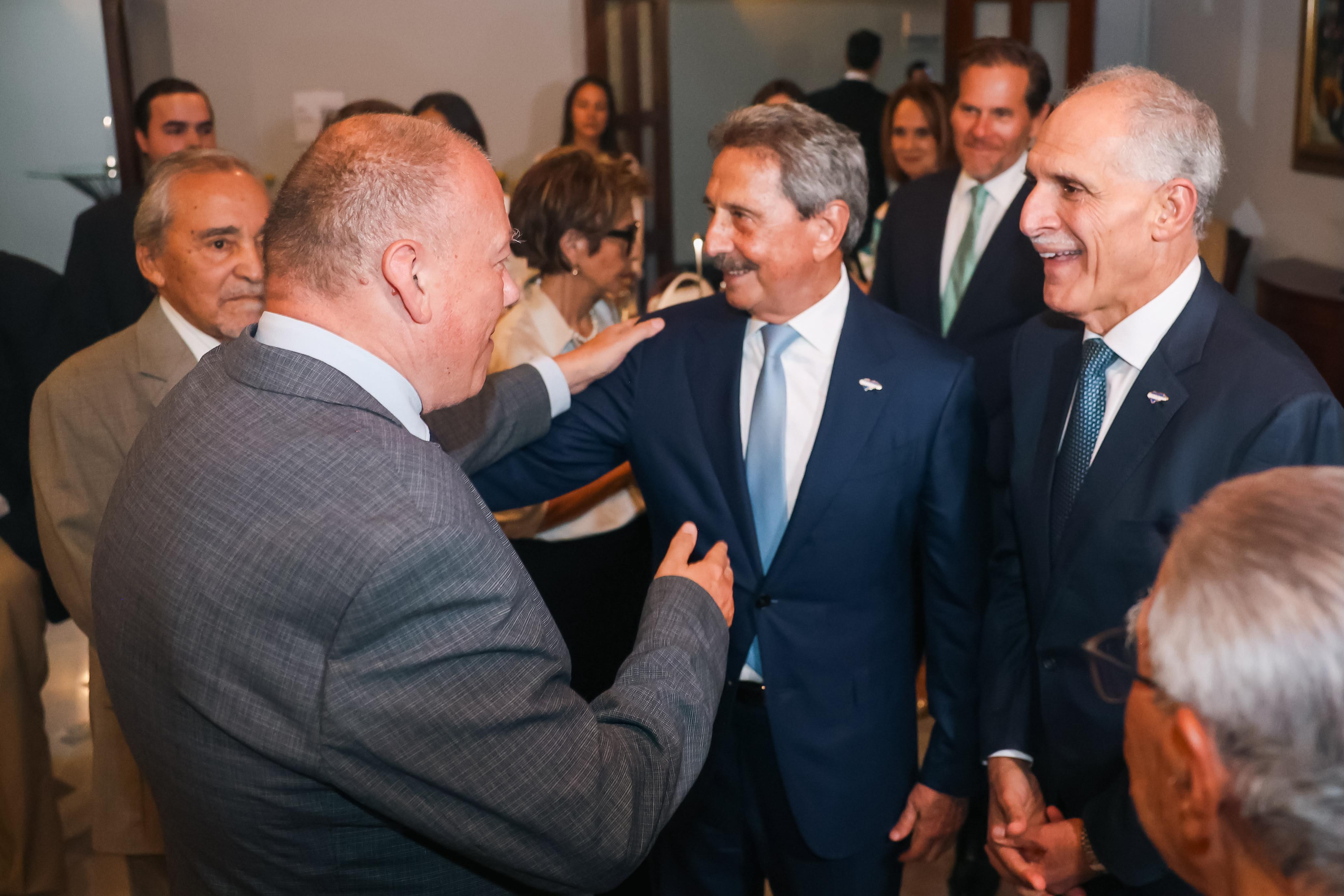 El presidente Nasry Asfura inauguró oficialmente la representación consular, destinada a fortalecer la amistad y cooperación entre las dos naciones.