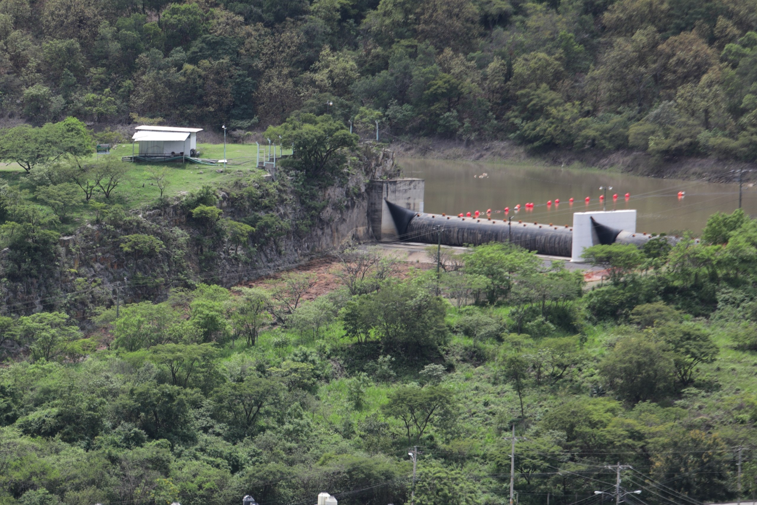 La represa Los Laureles ha logrado recuperarse en un 73% producto de las lluvias.