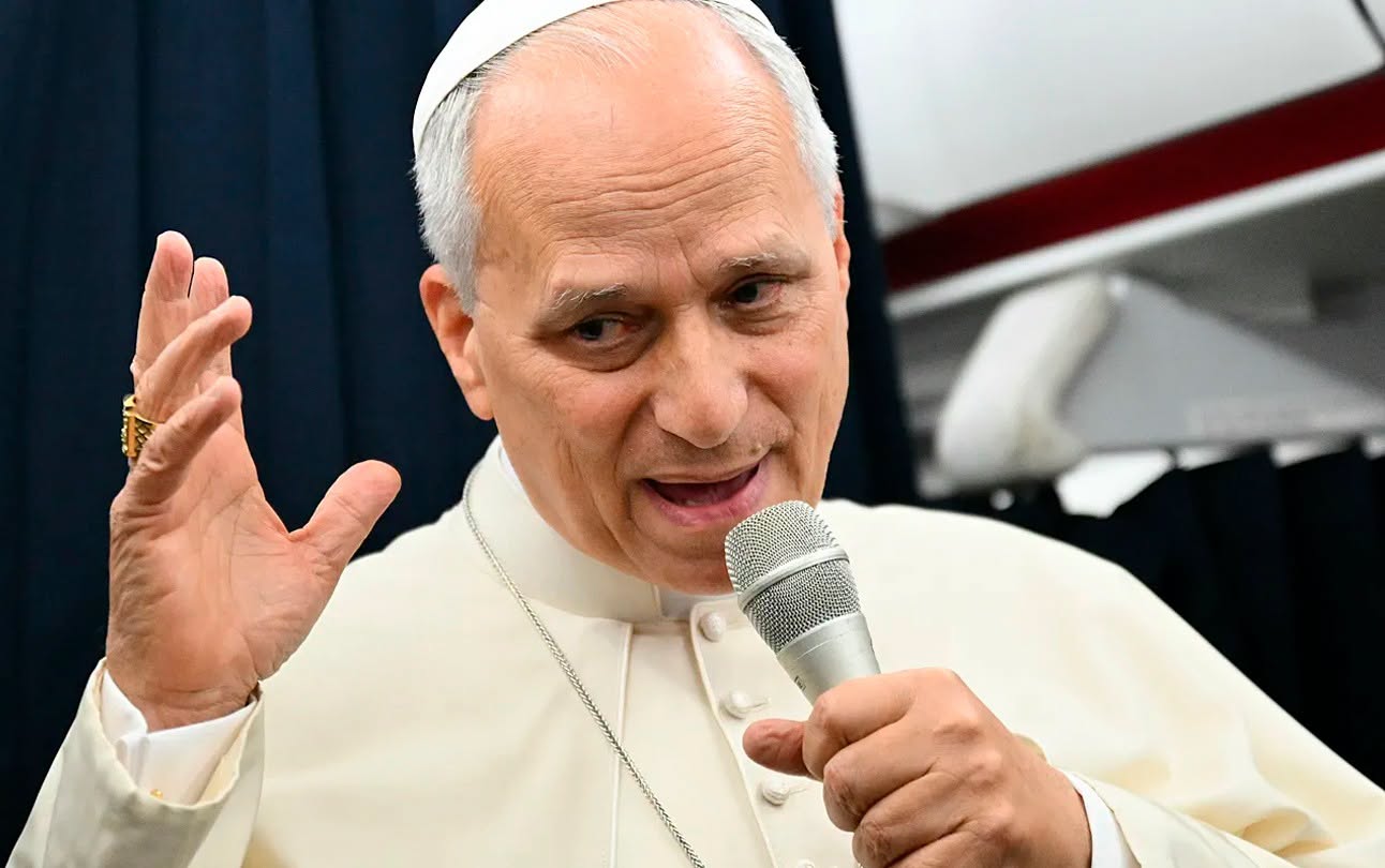 El papa León XIV anunció que seguirá las recomendaciones de sus médicos y se someterá a una operación para extirpar un nódulo pulmonar.