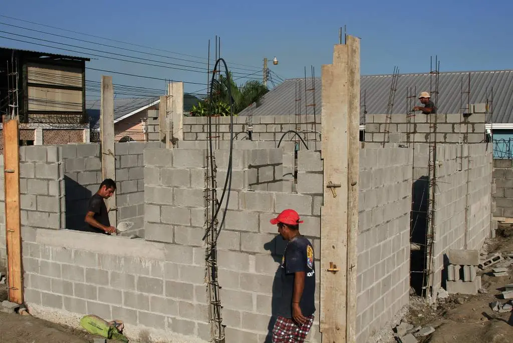 Gobierno busca mejorar 750,00 viviendas en 15 años.