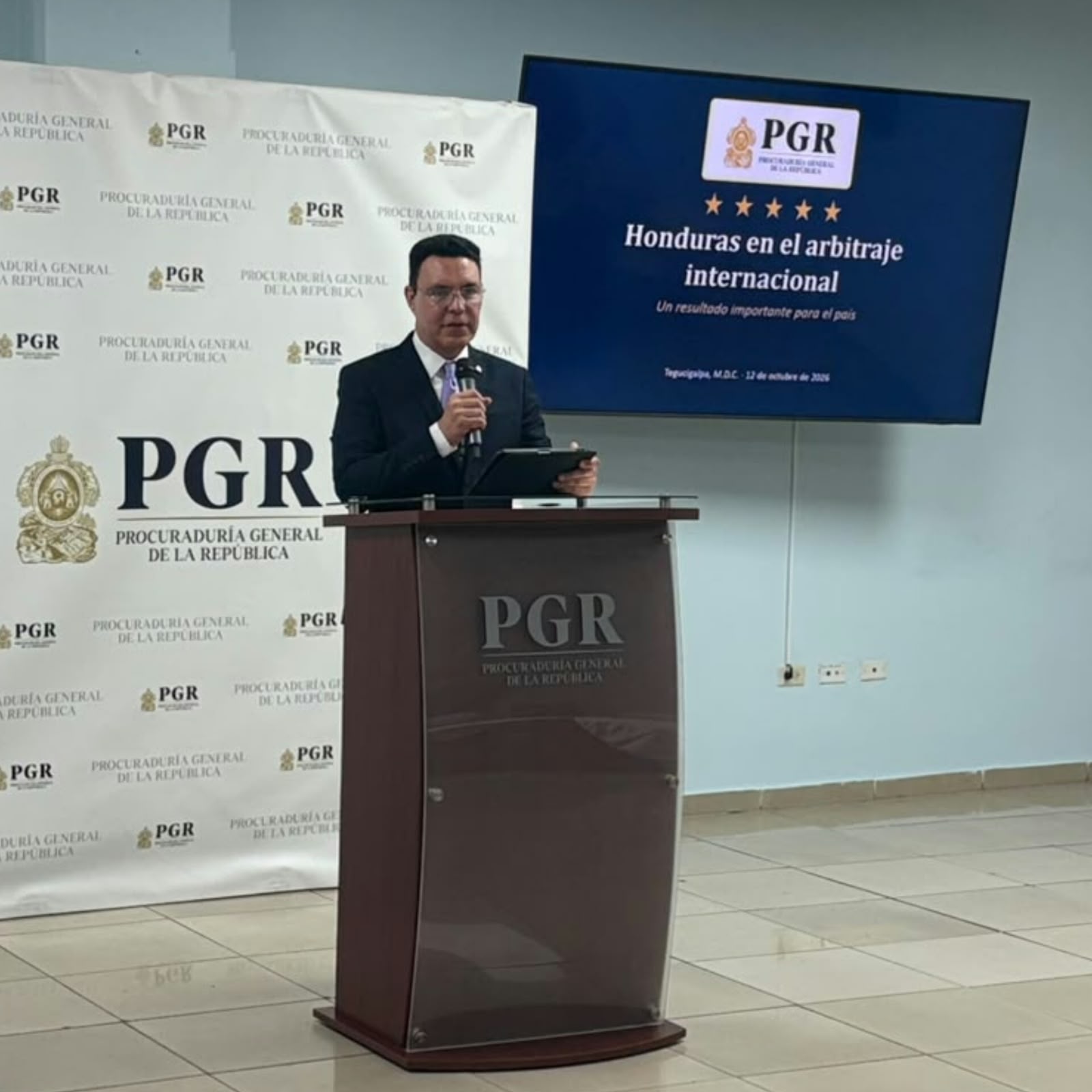 Procurador General Aspra comunica resultados del litigio