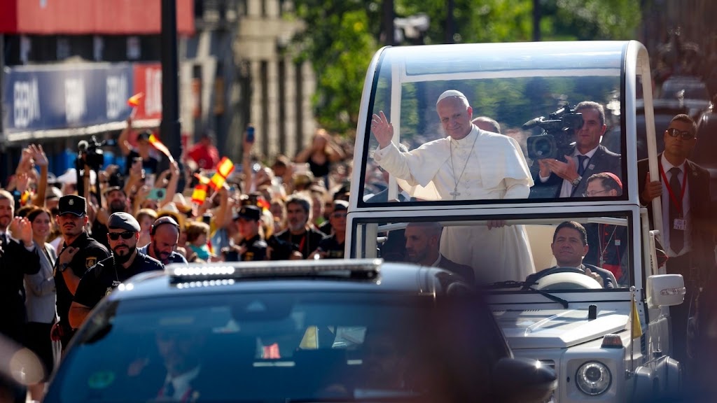PAPA LEON.jpeg