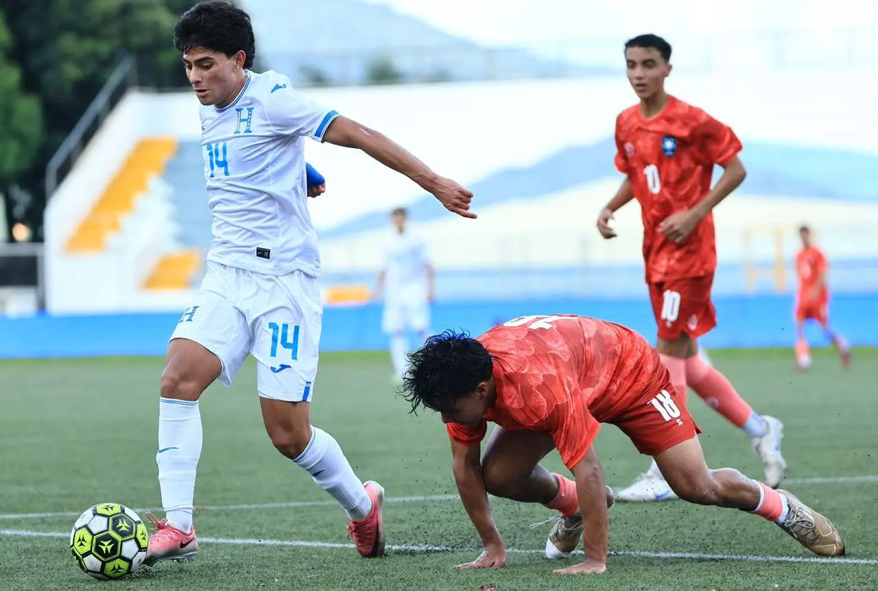La Sub 16 de Honduras logro la victoria 4-0 a Puerto Rico.