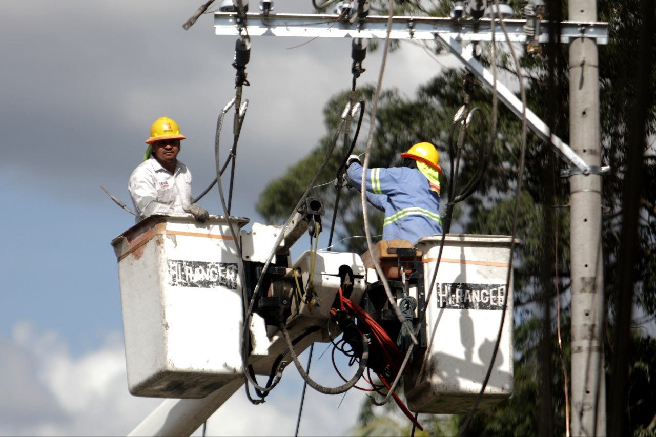 Modernización de sector eléctrico